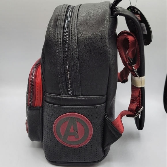 New Loungefly Marvel Black Widow Backpack - Picture 2 of 7